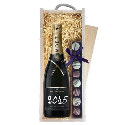 Moet And Chandon Brut Vintage 2013-15 Champagne 75cl & Truffles, Wooden Box